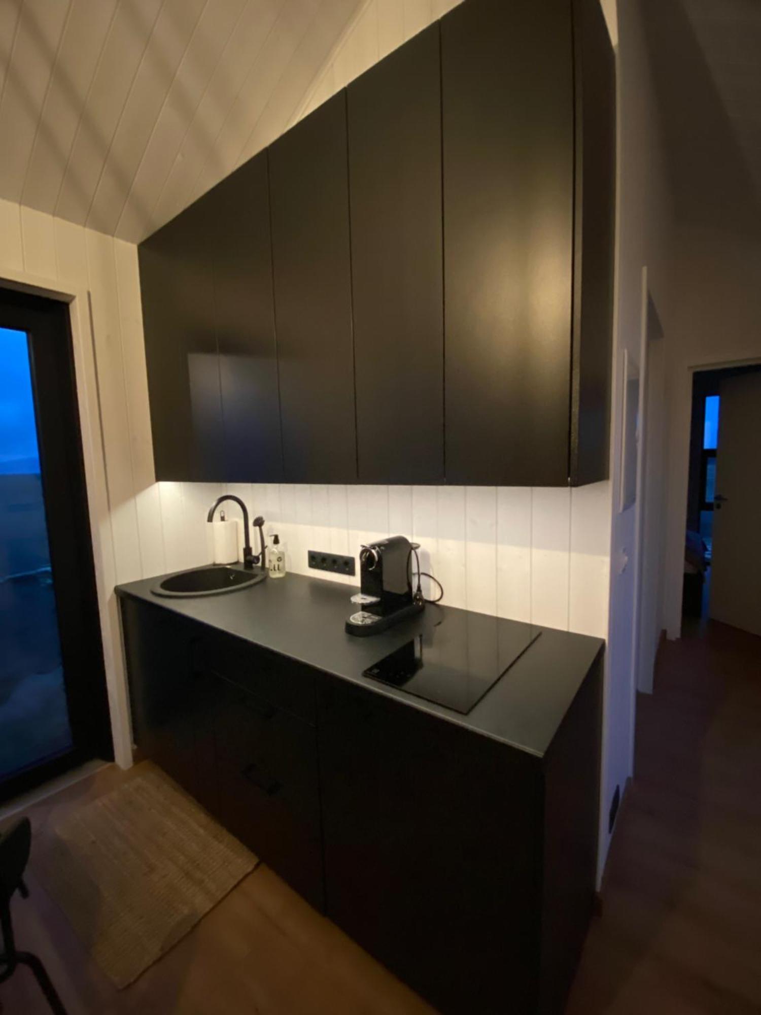 Hamar - Puffin Cottages & Rooms 霍尔斯沃德吕尔 外观 照片